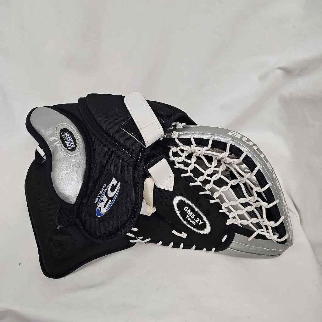 DR Bulletproof 5.2 Junior Goalie Catch Glove - Regular Hand