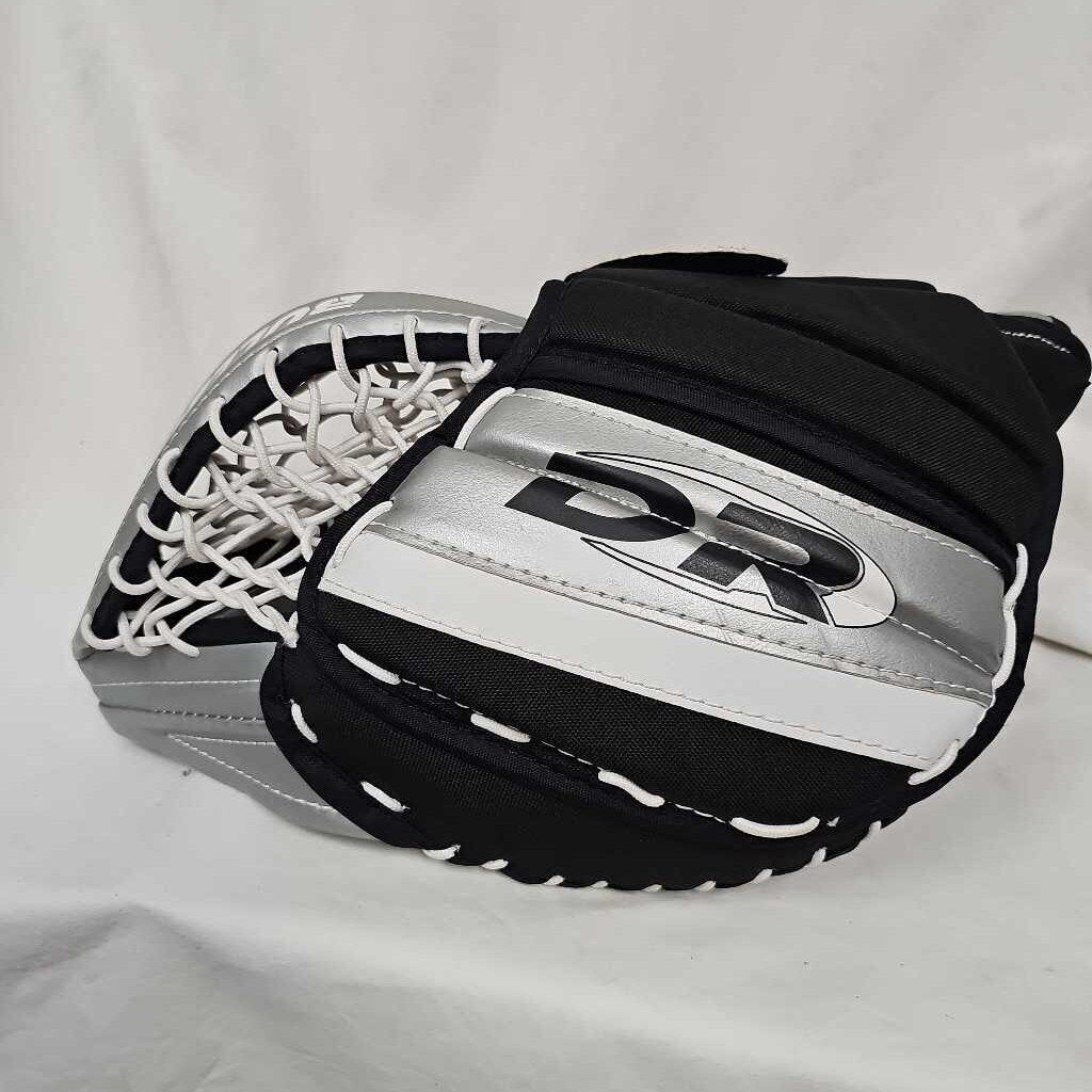 DR Bulletproof 5.2 Junior Goalie Catch Glove - Regular Hand