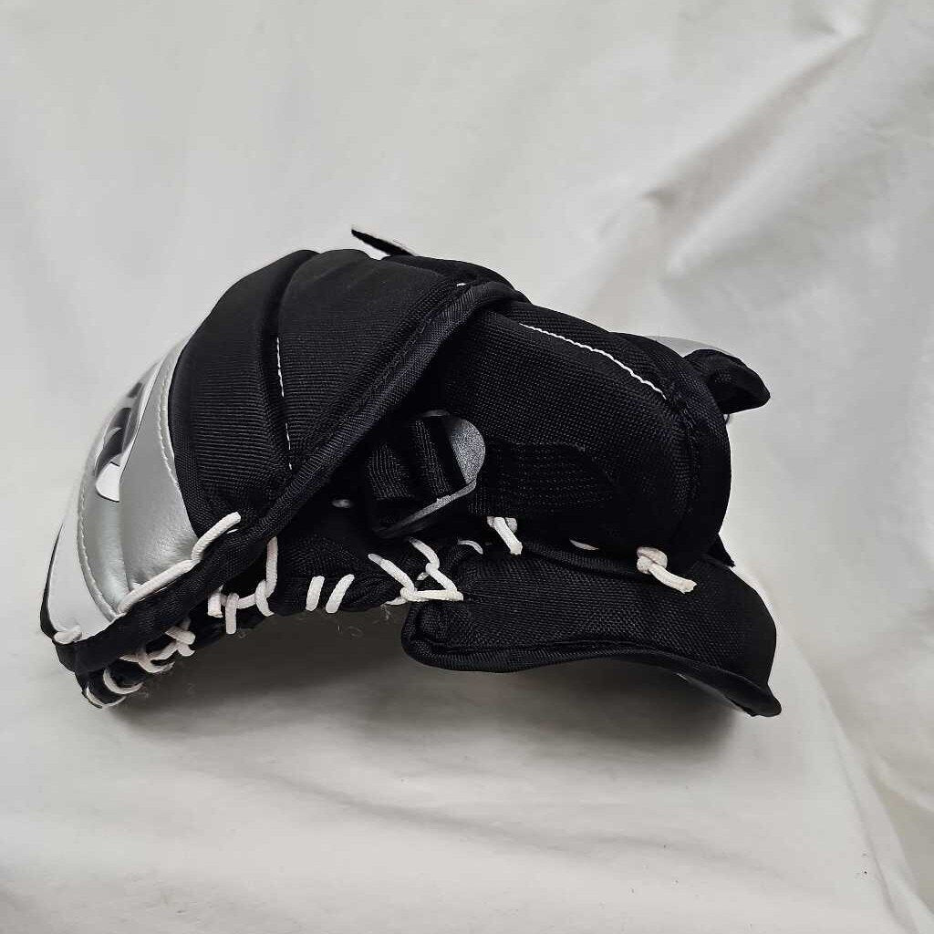 DR Bulletproof 5.2 Junior Goalie Catch Glove - Regular Hand