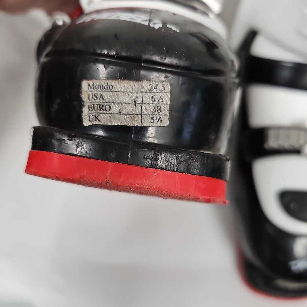 Dalbello CX3 Ski Boots- Size 24.5