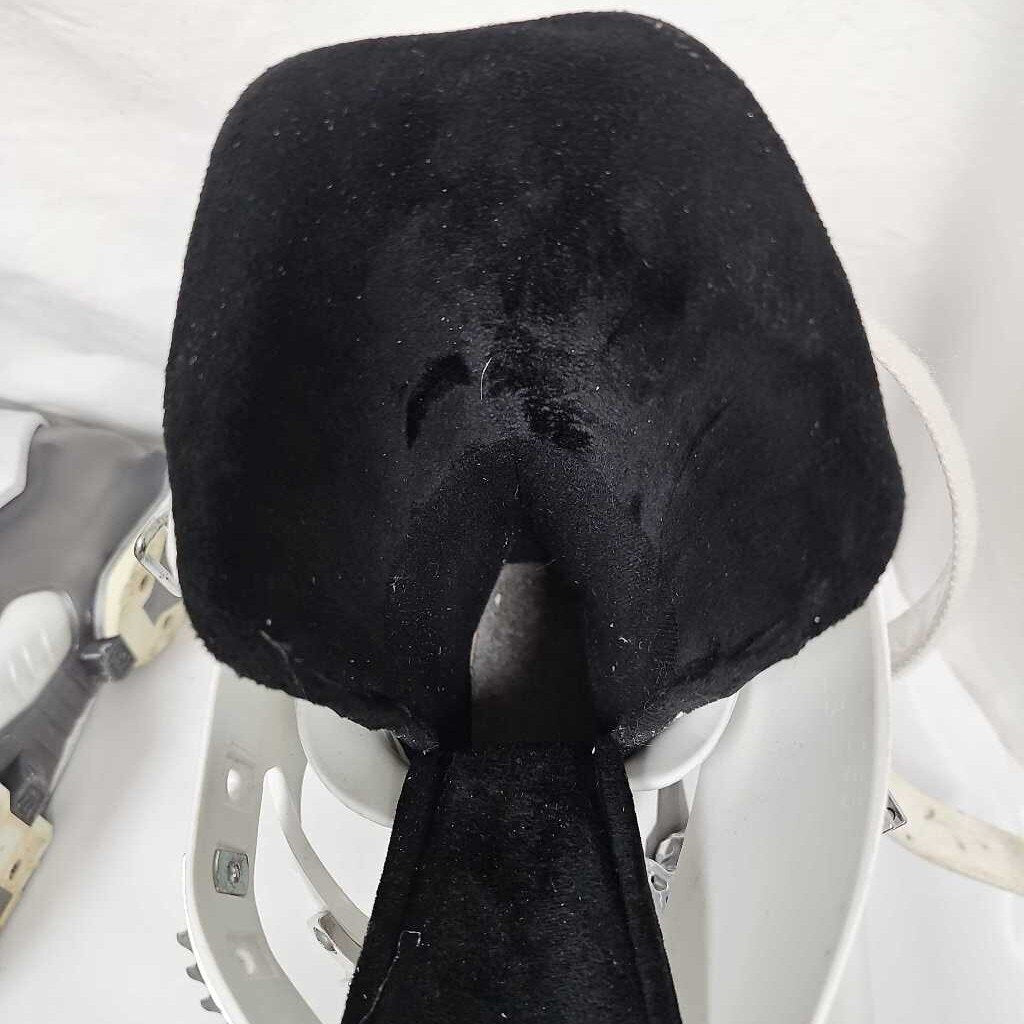 Dalbello Aspire 75 Womens Ski Boots, Size 23.5