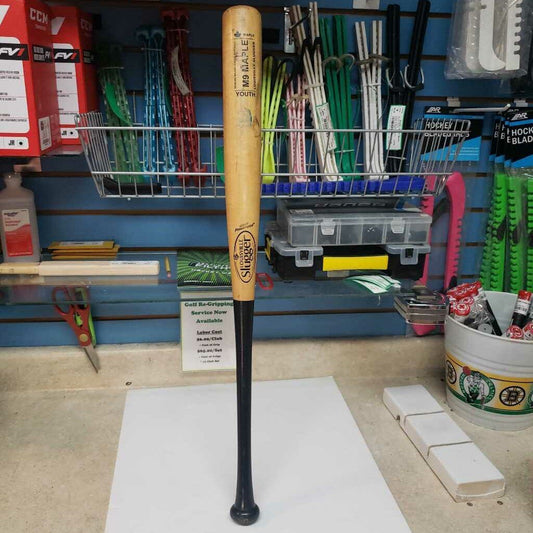 Louisville Slugger Youth M9 Maple Bat, Size: 30in.