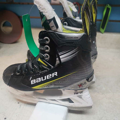 Bauer Vapor X4