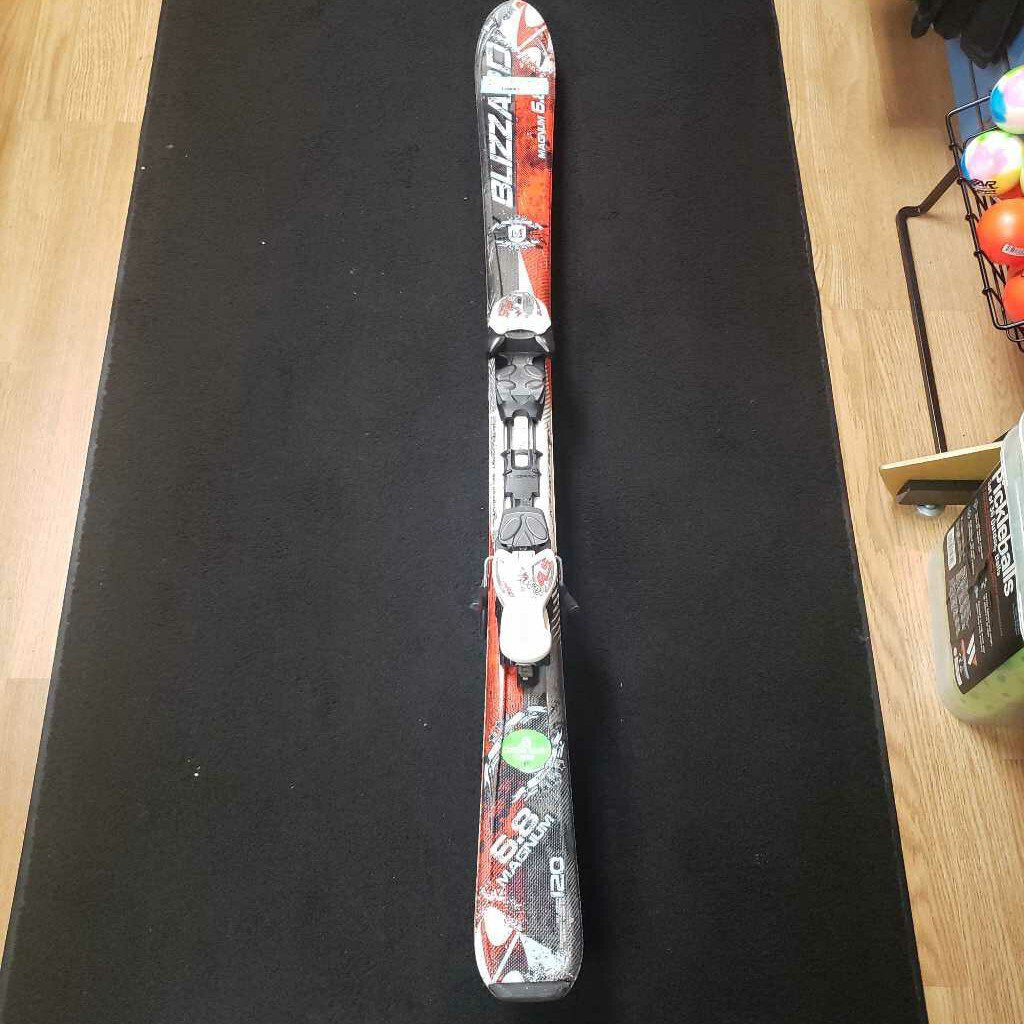 Blizzard Magnum 6.8 with bindings, 120cm