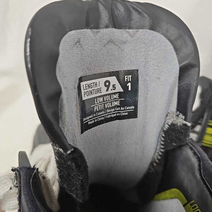 Bauer Vapor Hyperlite 2 Senior Hockey Skates, Size 9.5 Fit 1