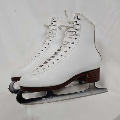 Jackson Celebrity Series Girl's Figure Skates, Size 4.5
