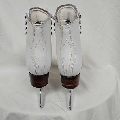 Jackson Celebrity Series Girl's Figure Skates, Size 4.5