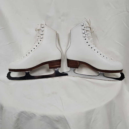 Jackson Celebrity Series Girl's Figure Skates, Size 4.5