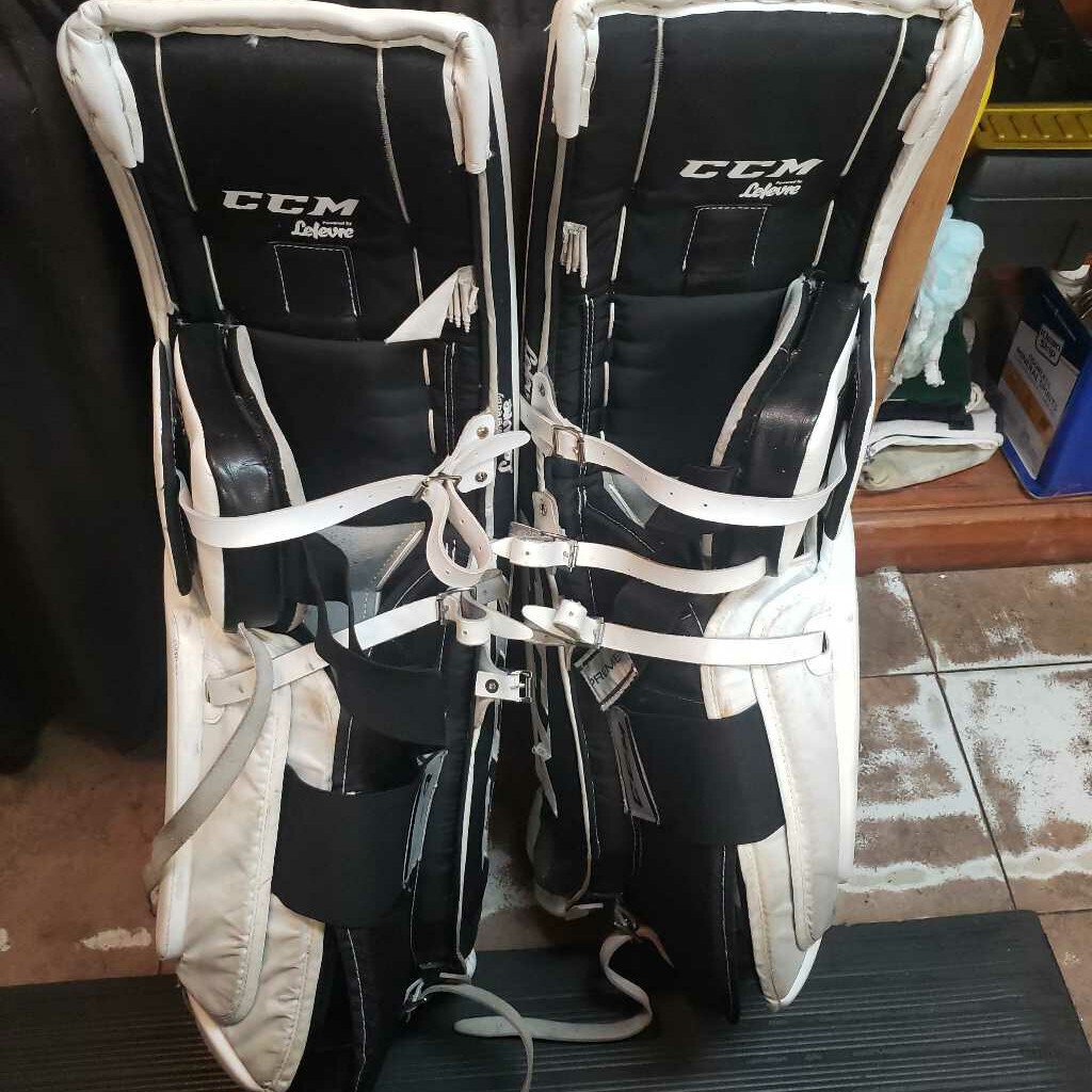 CCM Premier R1.9 Senior Goalie Leg Pads, 35" +2"