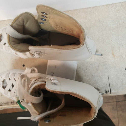 Riedell Stock 112 Figure Skates, Size 6