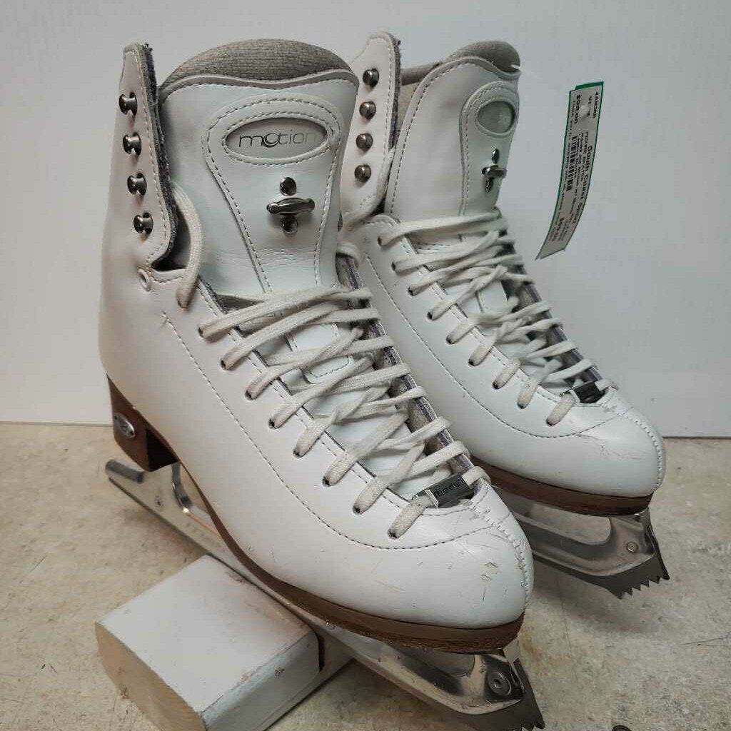255 Motion w/ Matrix Legacy Blades