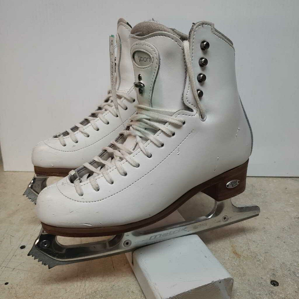 255 Motion w/ Matrix Legacy Blades