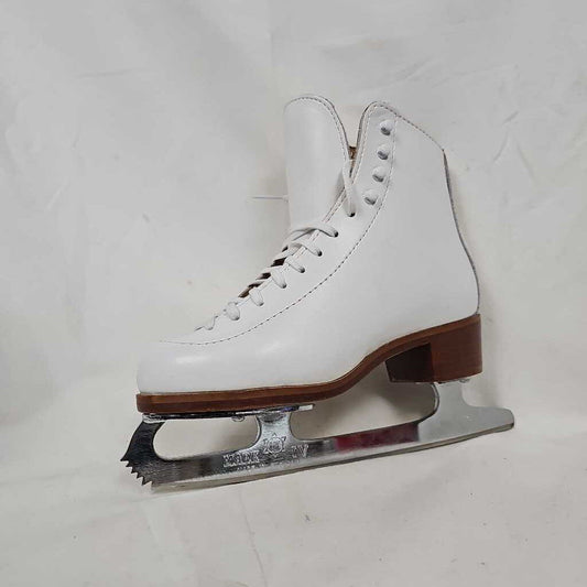 Jackson Freestyle figure skates with Mark IV blades, Size 2 B