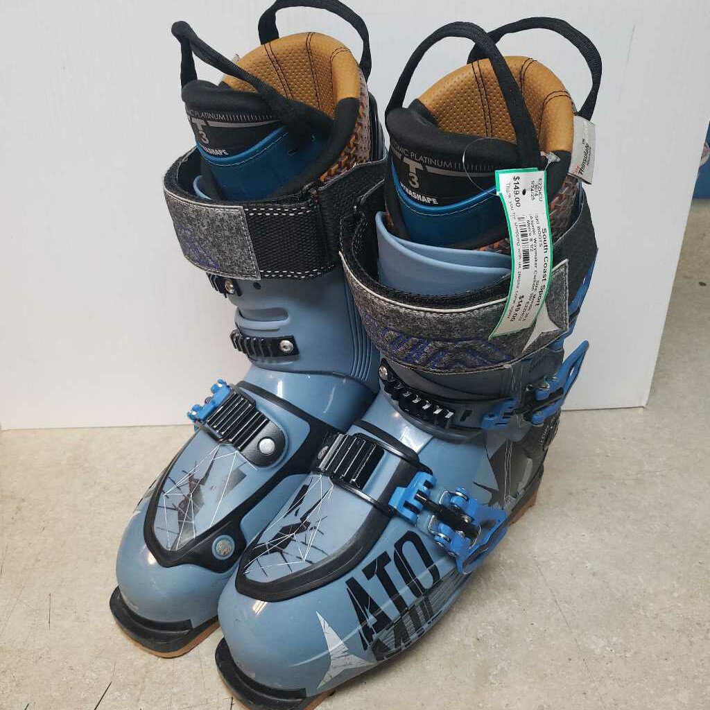 Atomic Waymaker Carbon 130 Ski Boots, Mondo Point 26.5