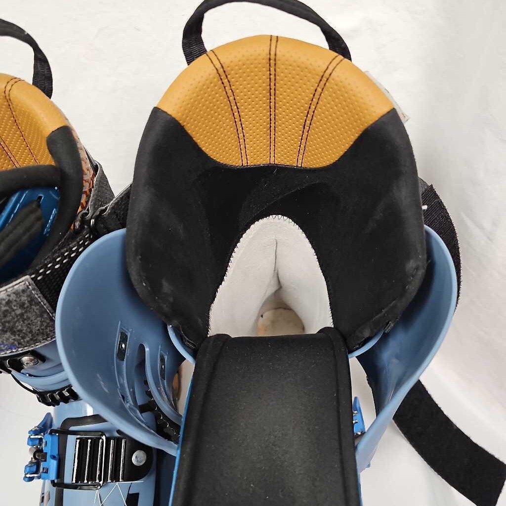 Atomic Waymaker Carbon 130 Ski Boots, Size 26.5