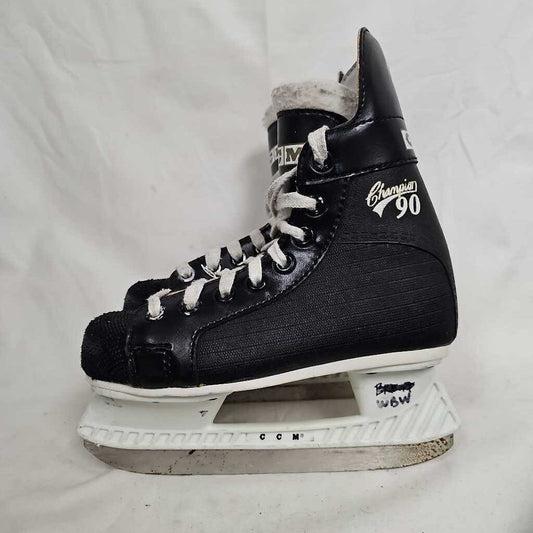 CCM Champion 90 Youth Hockey Skates, Size Y13