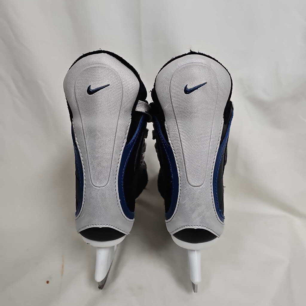 Nike Quest Q V-Ti Youth Hockey Skates, Size Y11 Shoe = Y10 Skate