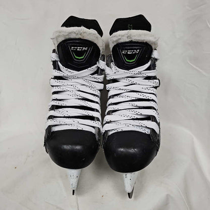 CCM Ribcor BKS Pump Junior Hockey Skates, Size 1.5