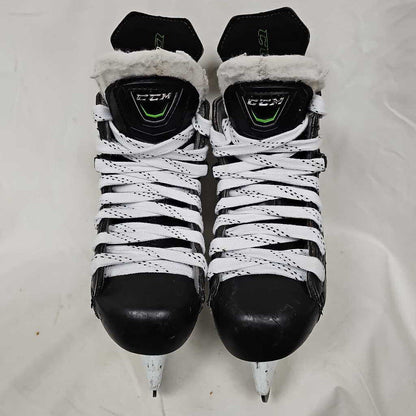 CCM Ribcor BKS Pump Junior Hockey Skates, Size 1.5
