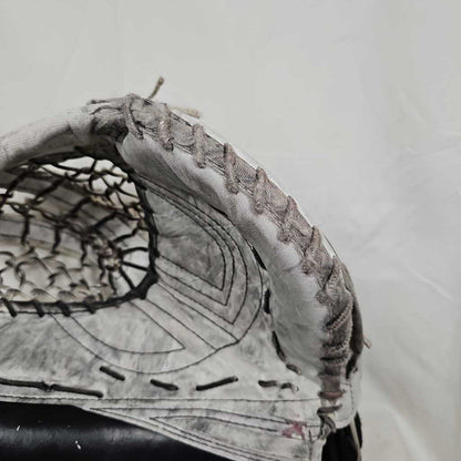 CCM P2.5 Junior Goalie Catch Glove, Regular Hand
