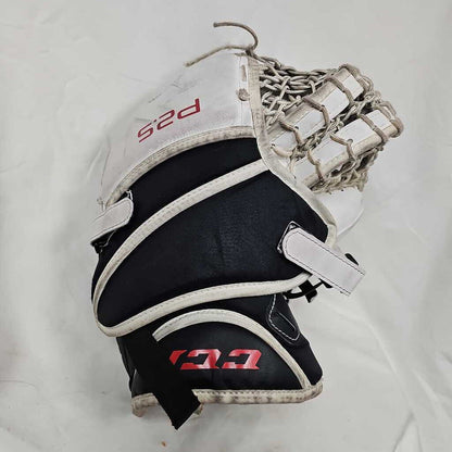 CCM P2.5 Junior Goalie Catch Glove, Regular Hand