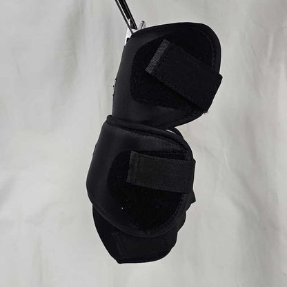 Vaughn 7460 Velocity 5 Knee & Thigh Protectors, Senior
