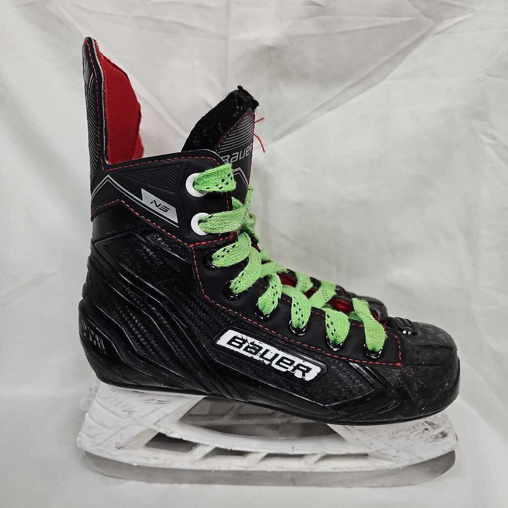 Bauer NS Junior Hockey Skates, Size 2