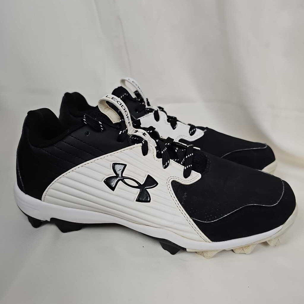 Under Armour Leadoff Low Men's Baseball Cleats, Size 6