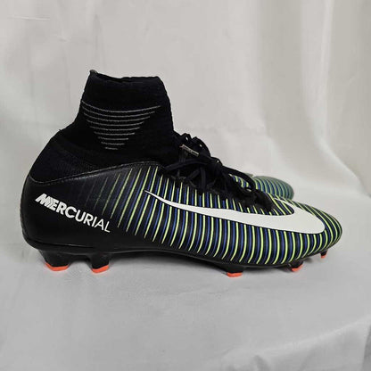 Nike Mercurial Superfly 5 Soccer Cleats, size 6