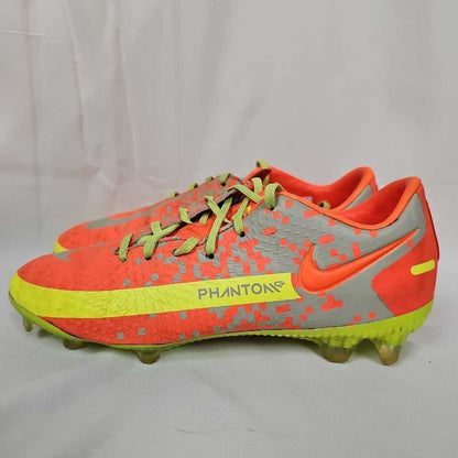 Nike Phantom GT Soccer Cleats, Size 5.5