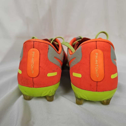 Nike Phantom GT Soccer Cleats, Size 5.5