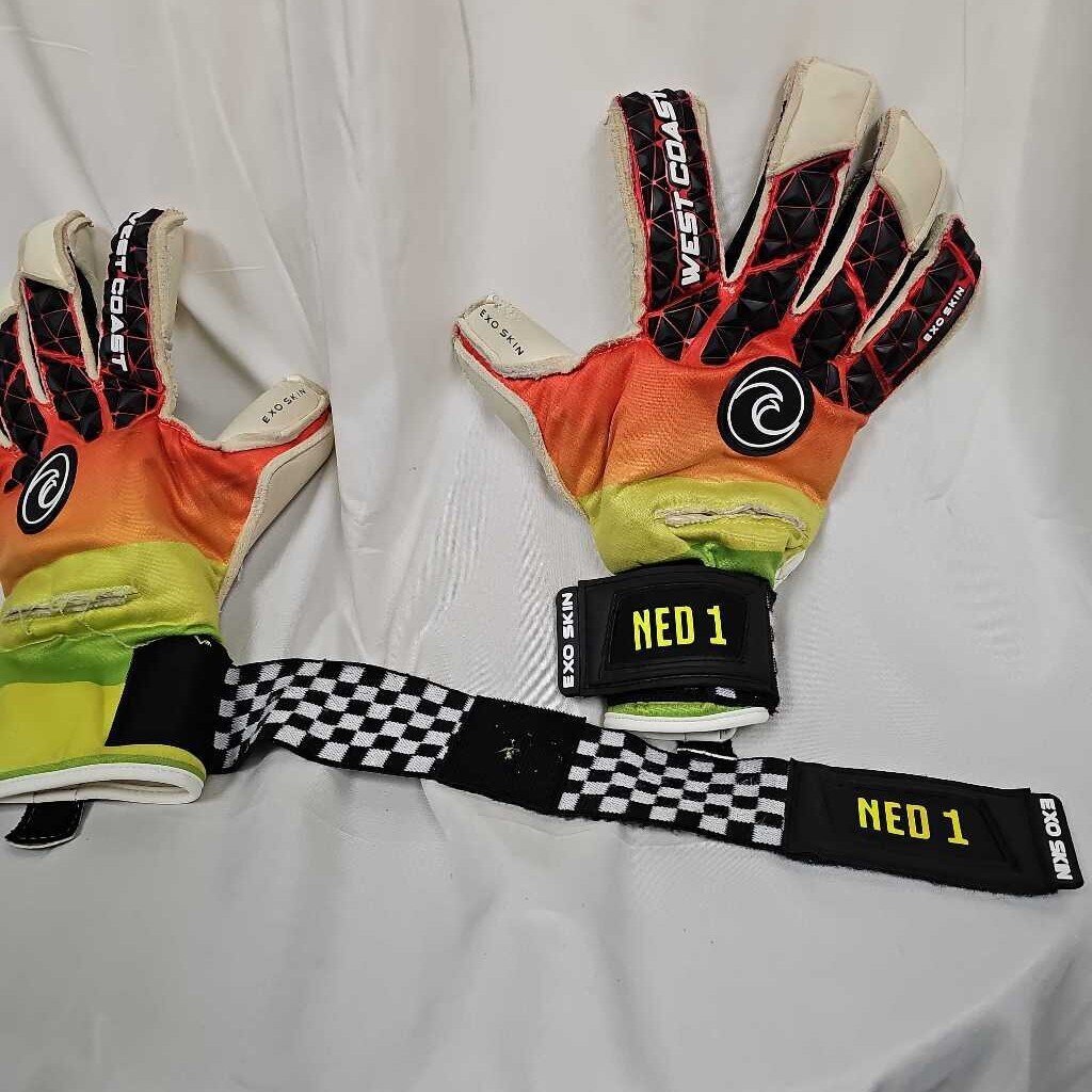 West Coast Neo 1 Soccer Goalkeeper Gloves, Size 9