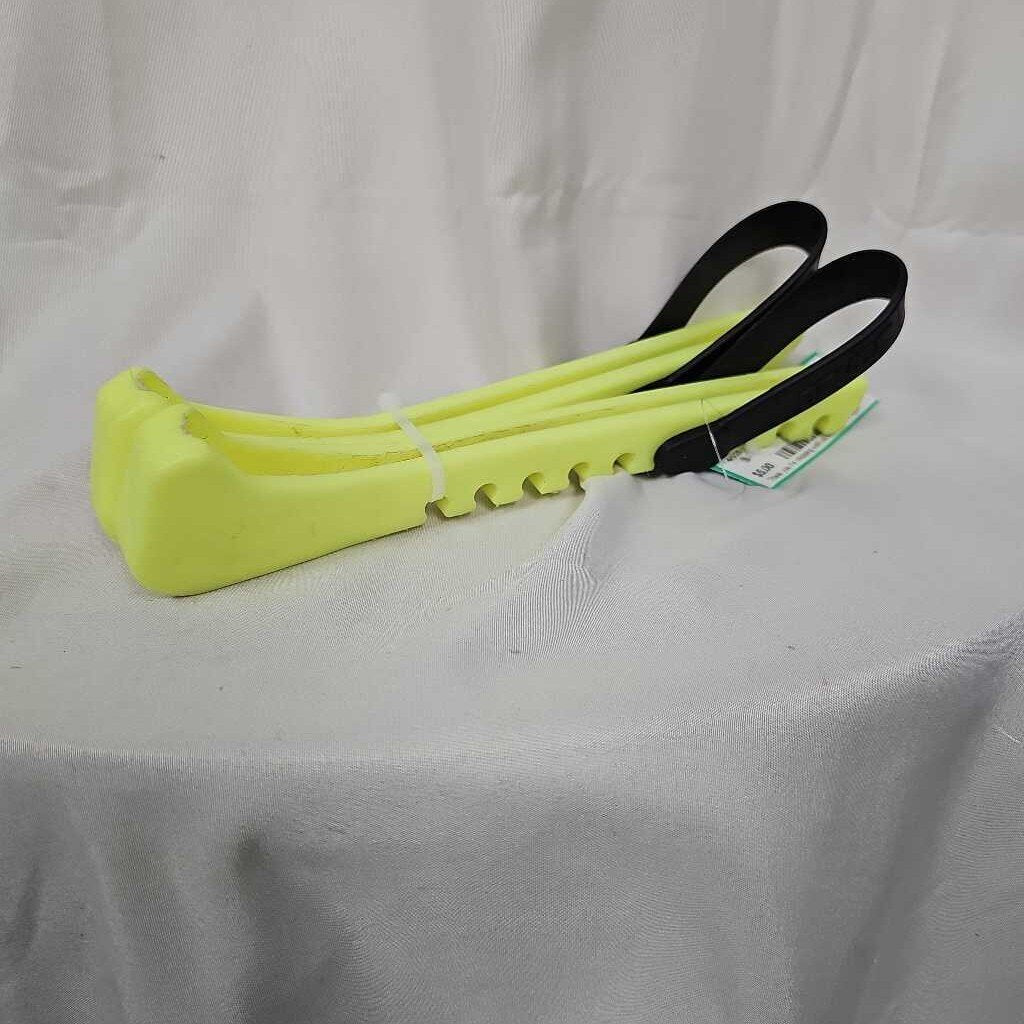 Bauer Centipede Style