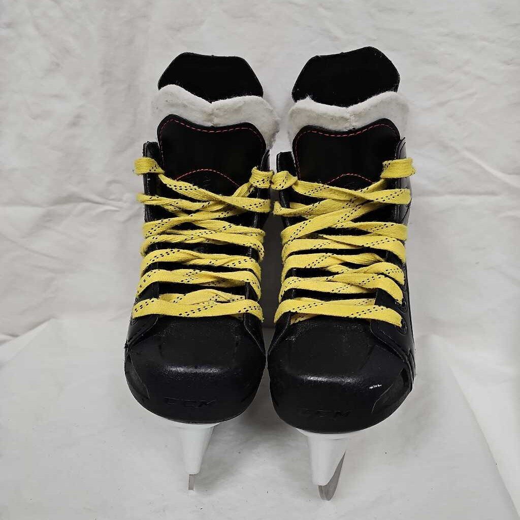 CCM Jetspeed FT440 Youth Hockey Skates, Size Y10