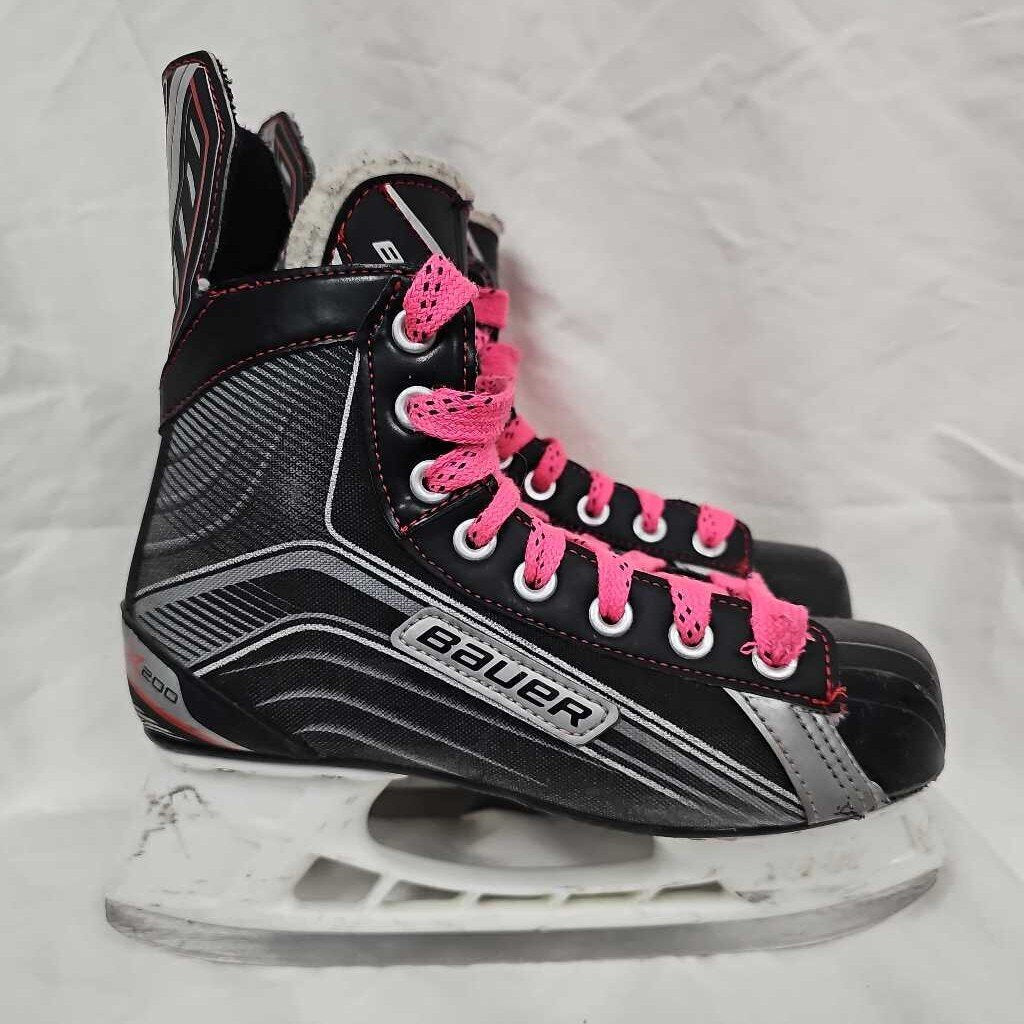 Bauer Vapor X200 Hockey Skates, Size 4