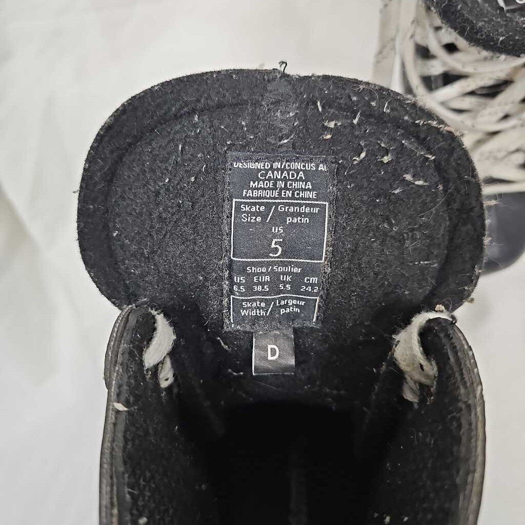 Reebok XT Hockey Skates, Size 5