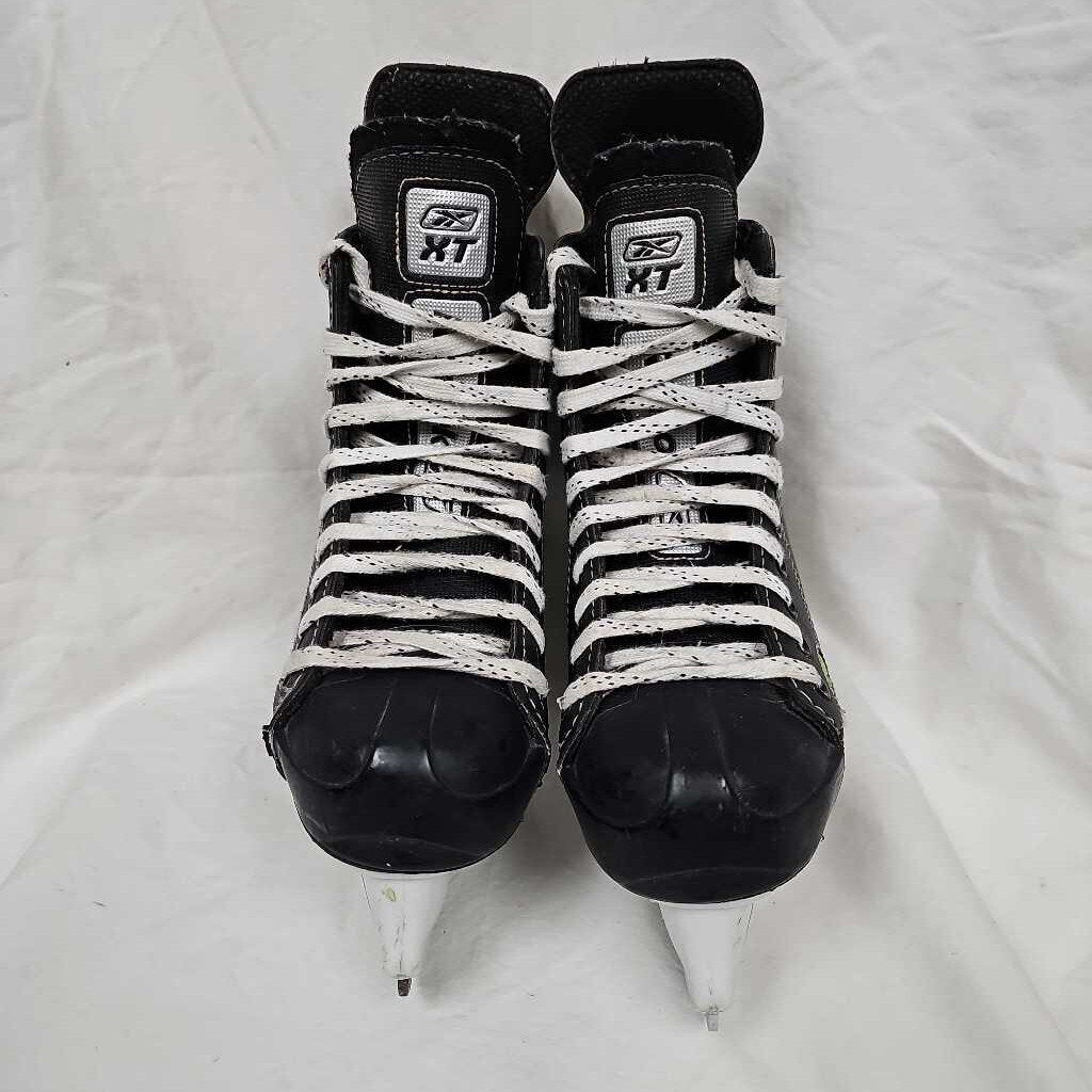 Reebok XT Hockey Skates, Size 5