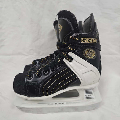 CCM Super Tacks 652 Youth Hockey Skates, Size Y8
