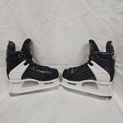 CCM Super Tacks 652 Youth Hockey Skates, Size Y8