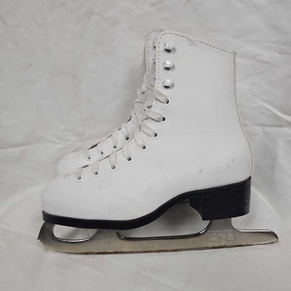 CCM Pirouette Figure Skates, Size 2