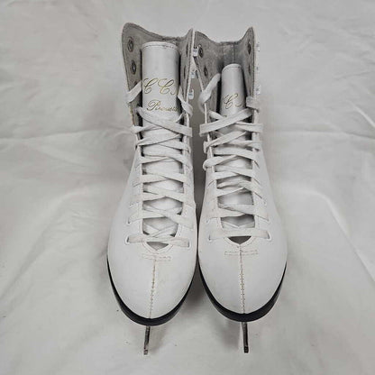 CCM Pirouette Figure Skates, Size 2