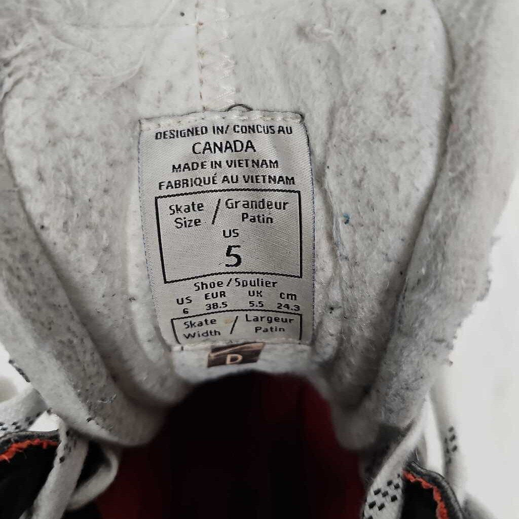 CCM Jetspeed FT490 Hockey Skates, Size 5