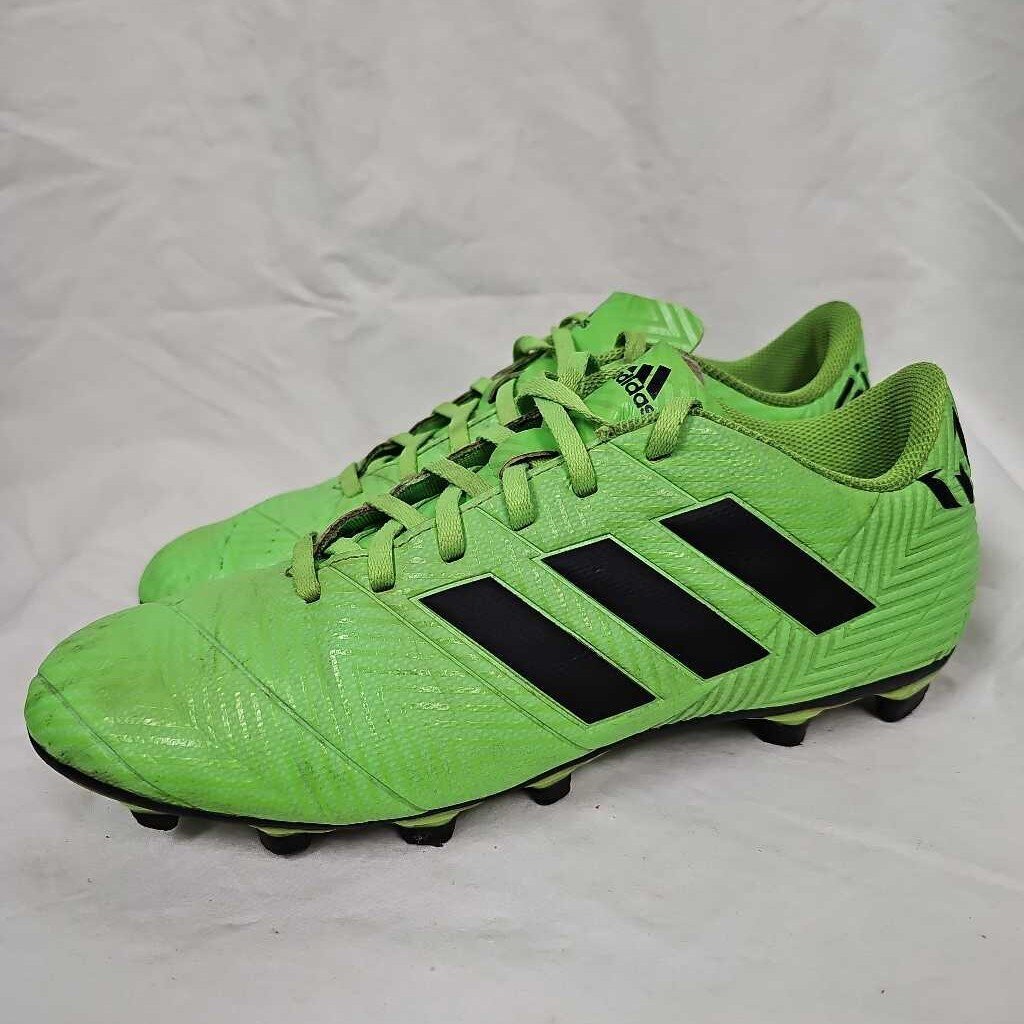 Adidas Messi Soccer Cleats, Size 7