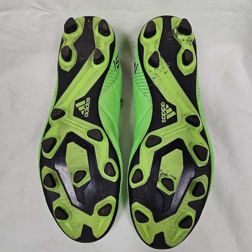 Adidas Messi Soccer Cleats, Size 7