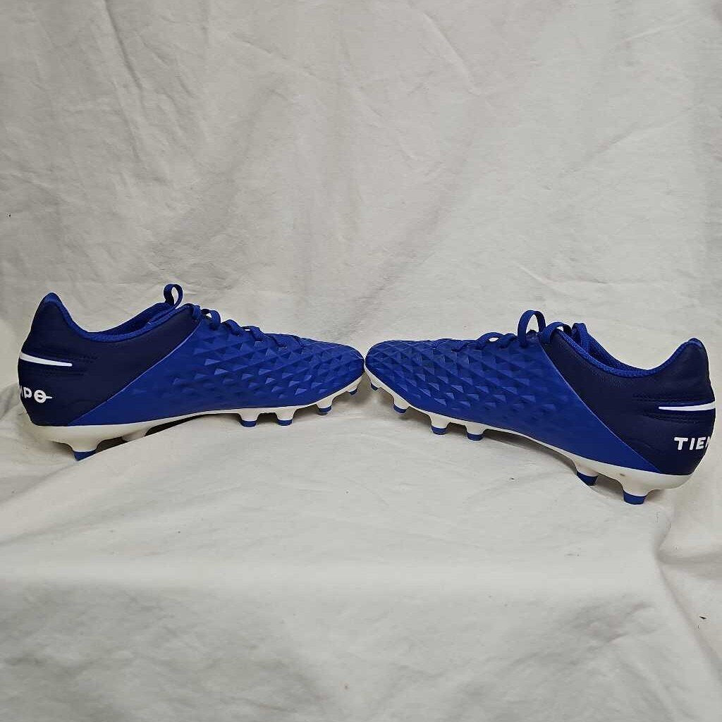 Nike Tiempo Soccer Cleats, Size 6.5