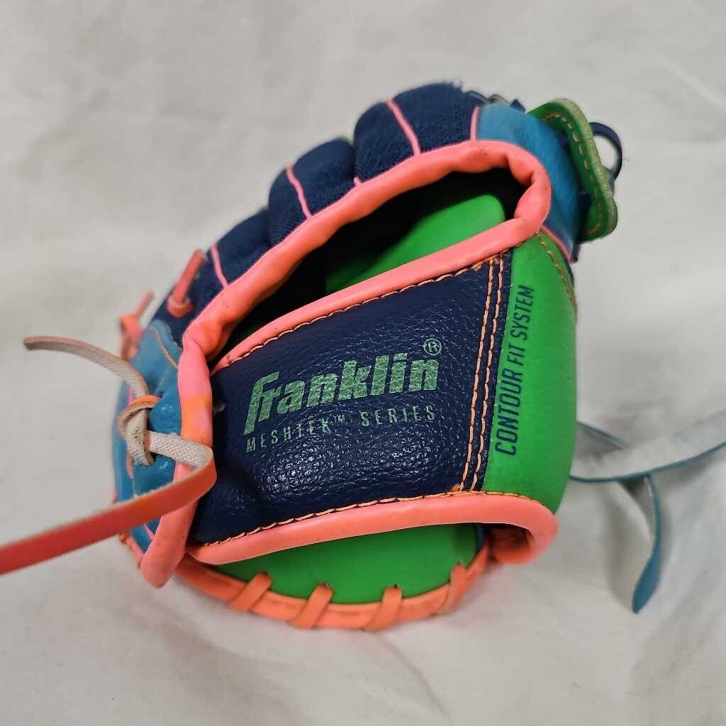 Franklin MeshTek T-Ball Glove, 9.5"
