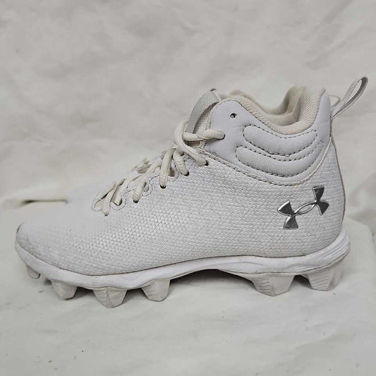 Under Armour Spotlight Football Cleats, Size 3