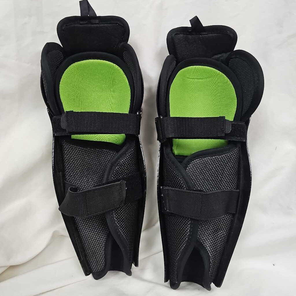 Reebok 12K Junior Hockey Shin Guards, 11"