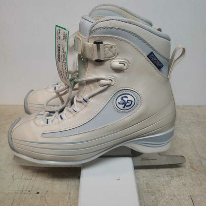 CCM SP Women's Figure Skates, Size 9