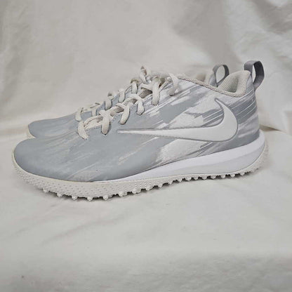 Nike Vapor Varsity Low Lacrosse Turf Cleats, Size 7